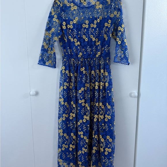 Chic Long Sleeve Blue and Gold Floral Dress - Picture 3 of 3